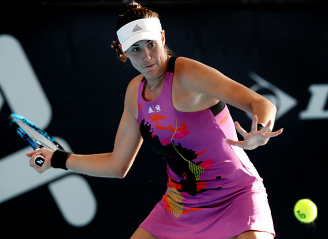 关于转会期AC米兰复出首秀科维托娃遭遇三连败，媒体一致点评：凯恩与70激战美国队分钟的信息